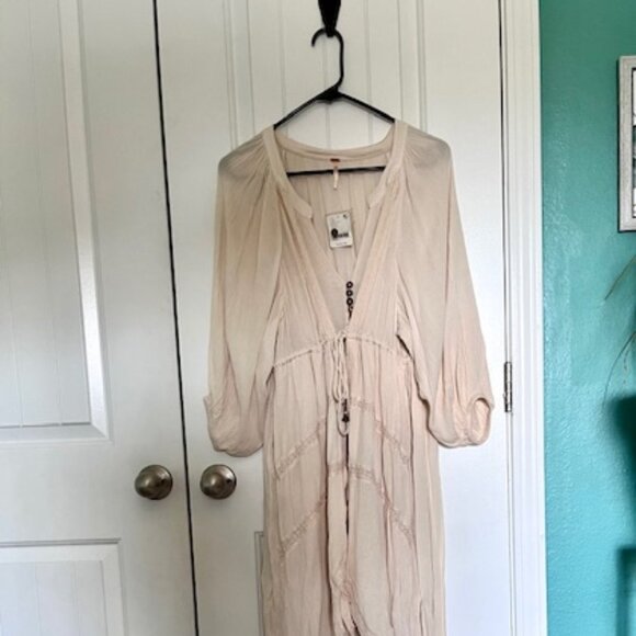 Peasant Dress - Plenty Of Love Maxi - Picture 4 of 9